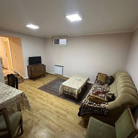 Ghazaryan Apartment Yerevan Exterior photo